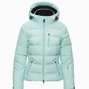 Aztech Mountain Nuke Puffer Jacket in Mint ski coat